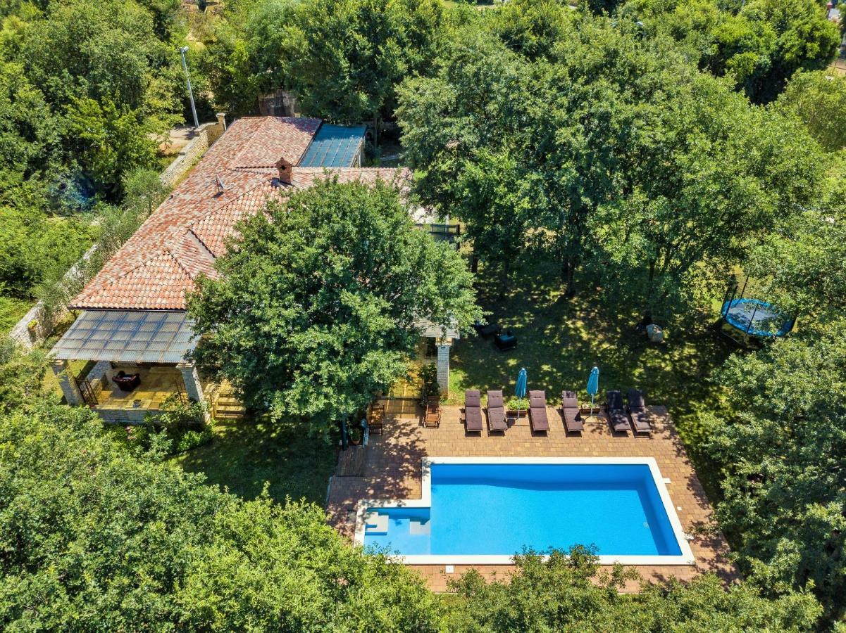 Holiday Home Sarita Šišan Zewnętrze zdjęcie